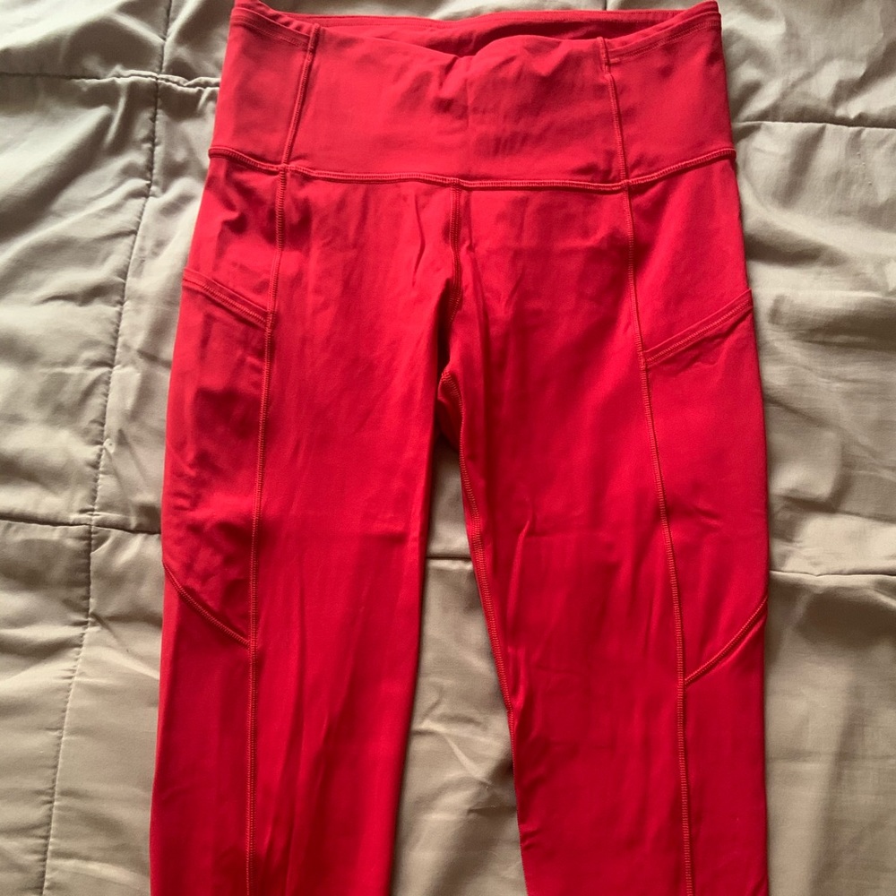 lululemon crop 19’! (similar to fast and free)